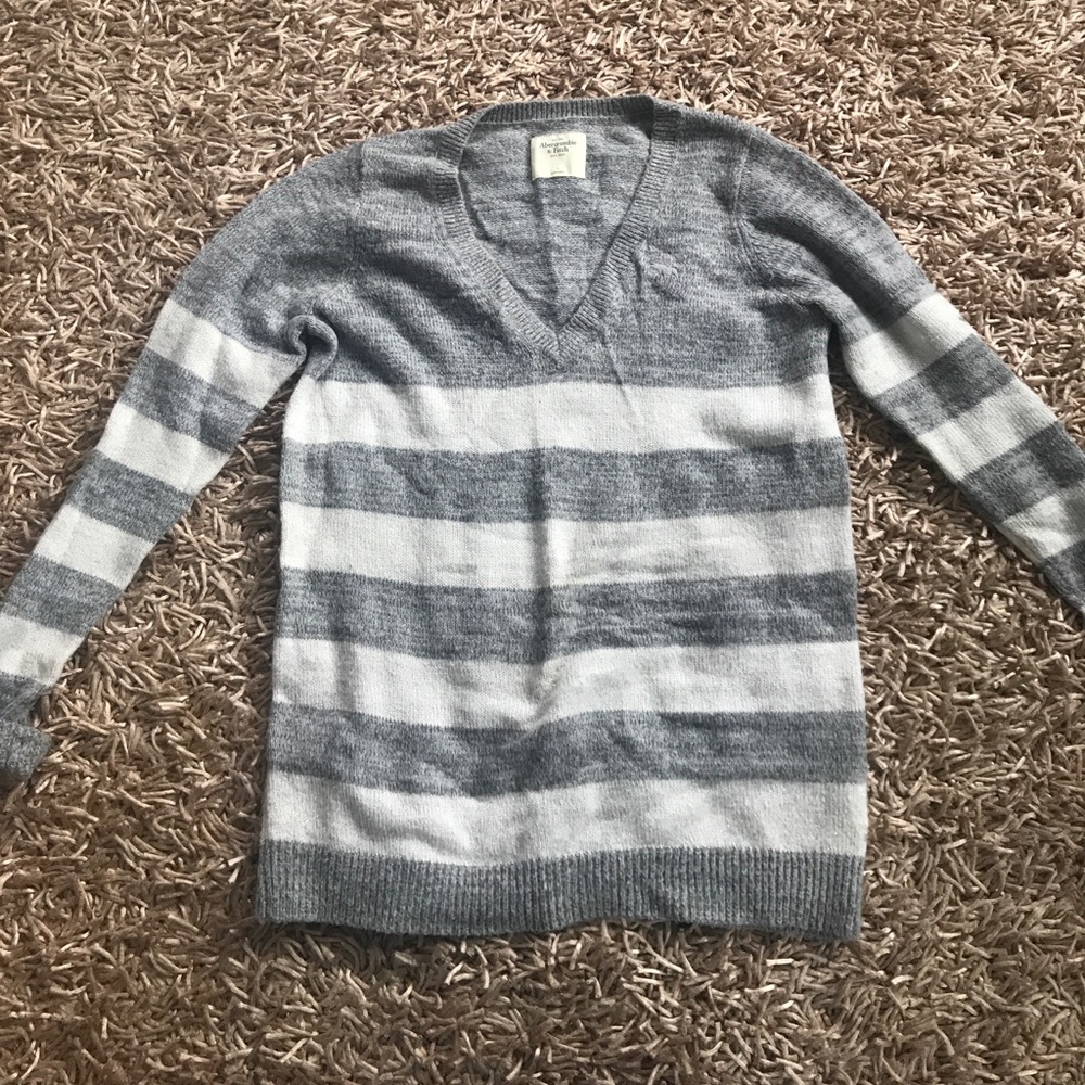 Extremely soft Abercrombie and Fitch sweater